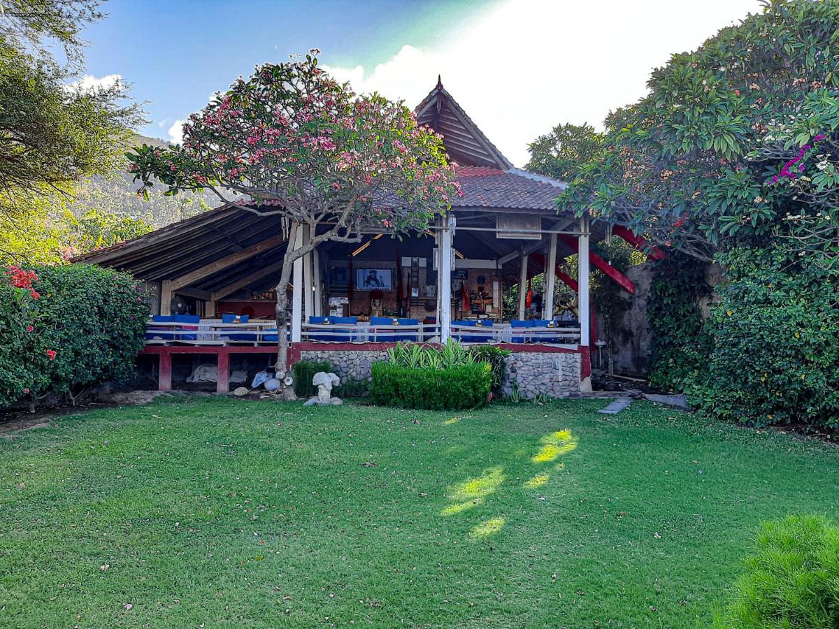 Meditasi Bungalows & Villas Амед Екстер'єр фото